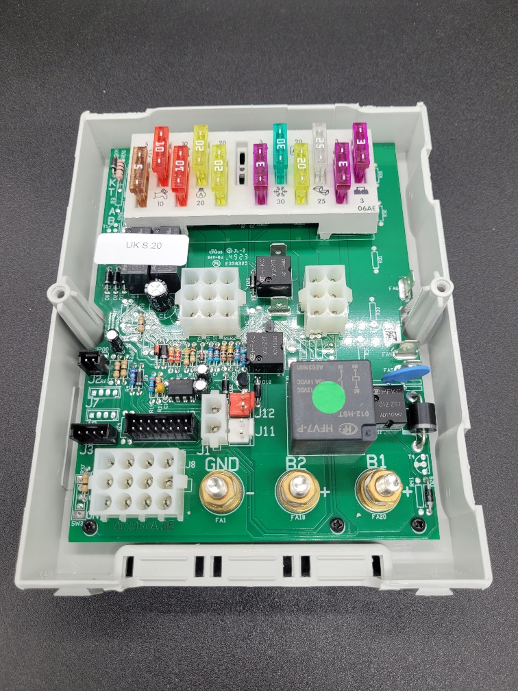 CBE DS300-UK 12v Distribution Box For The Caravan/Motorhome