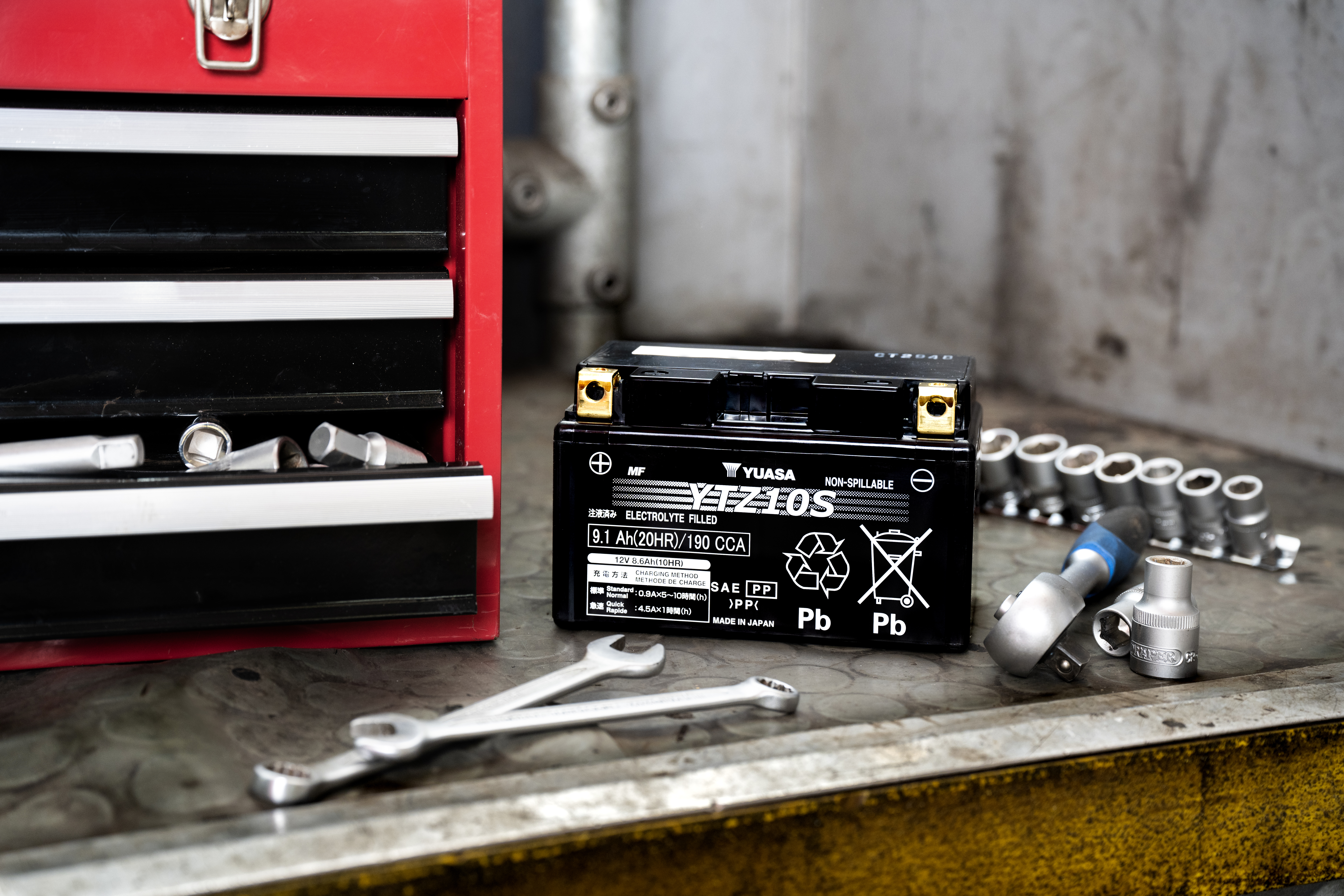 Yuasa YTZ10S (WC) 12V High Performance MF VRLA Motorcycle Battery - Picture 3 of 7